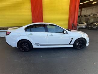 2014 Holden Commodore - Thumbnail