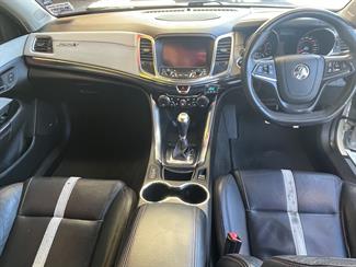 2014 Holden Commodore - Thumbnail