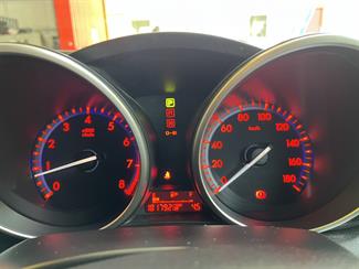 2011 Mazda Axela - Thumbnail