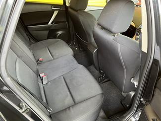 2011 Mazda Axela - Thumbnail