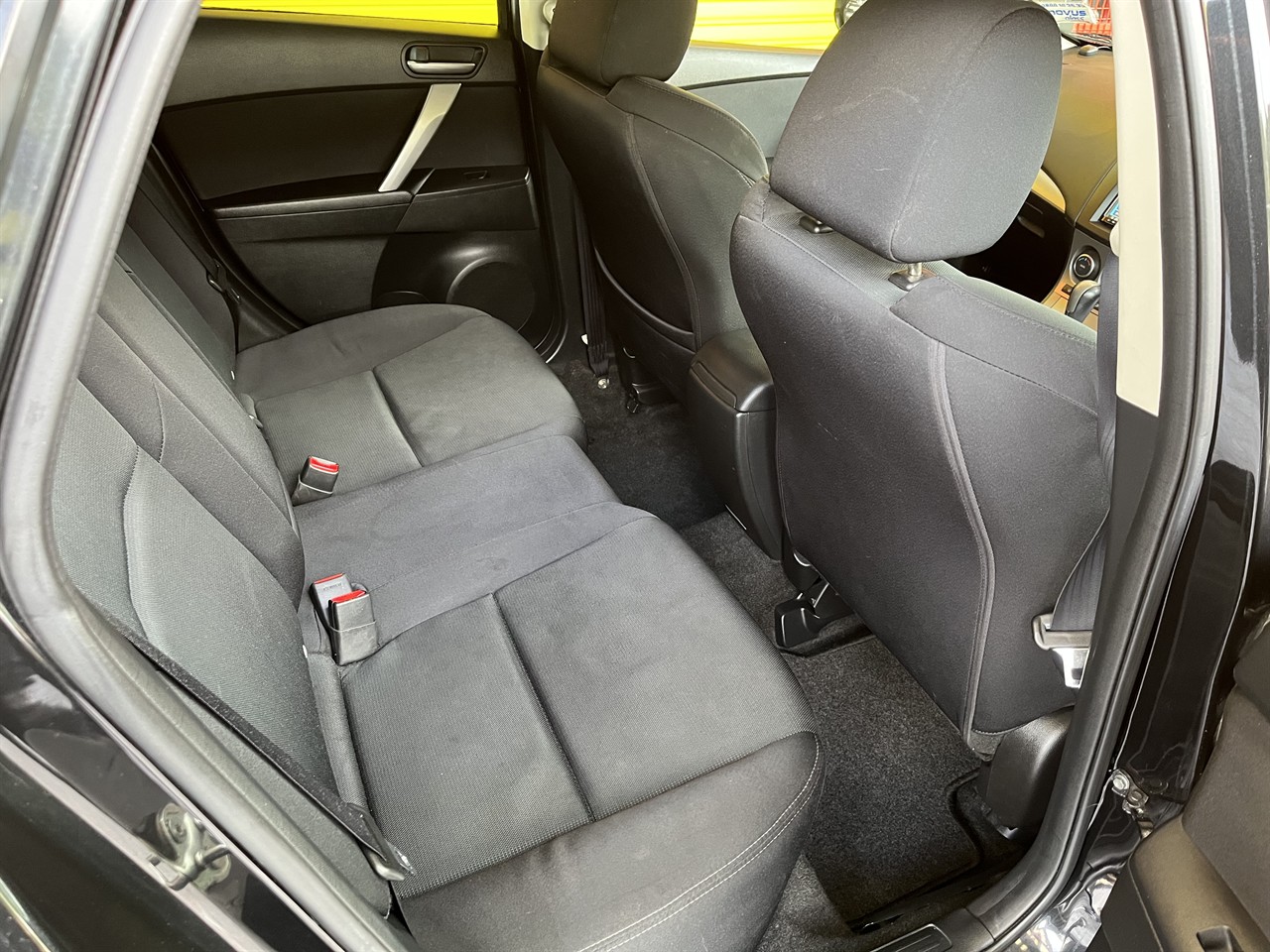 2011 Mazda Axela