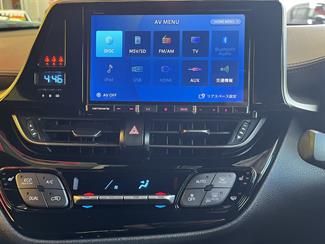 2017 Toyota C-Hr - Thumbnail