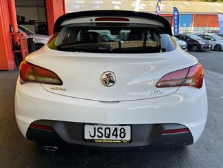 2016 Holden Astra - Thumbnail