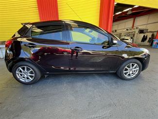 2013 Mazda Demio - Thumbnail