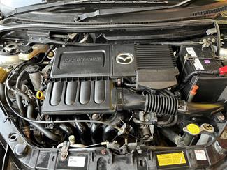 2004 Mazda Demio - Thumbnail