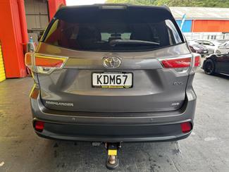 2016 Toyota HIGHLANDER - Thumbnail