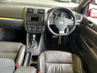 2008 Volkswagen Golf - Thumbnail