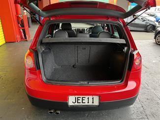 2008 Volkswagen Golf - Thumbnail