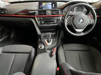 2013 BMW 320i - Thumbnail