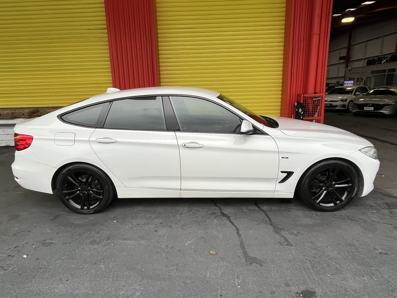 2013 BMW 320i
