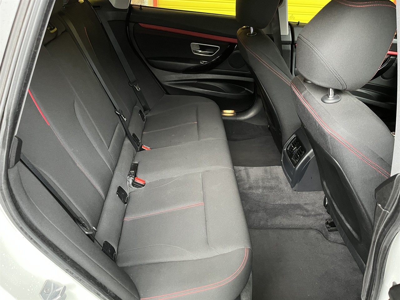 2013 BMW 320i