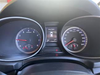 2013 Hyundai Santa Fe - Thumbnail