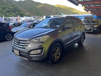 2013 Hyundai Santa Fe - Thumbnail