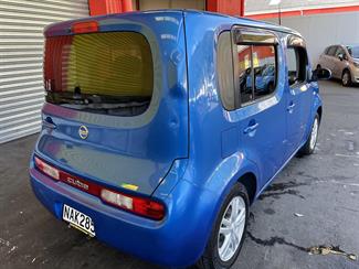 2009 Nissan Cube - Thumbnail