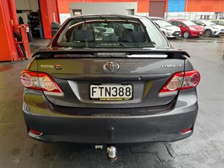 2011 Toyota Corolla - Thumbnail