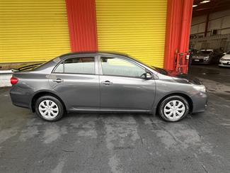 2011 Toyota Corolla - Thumbnail