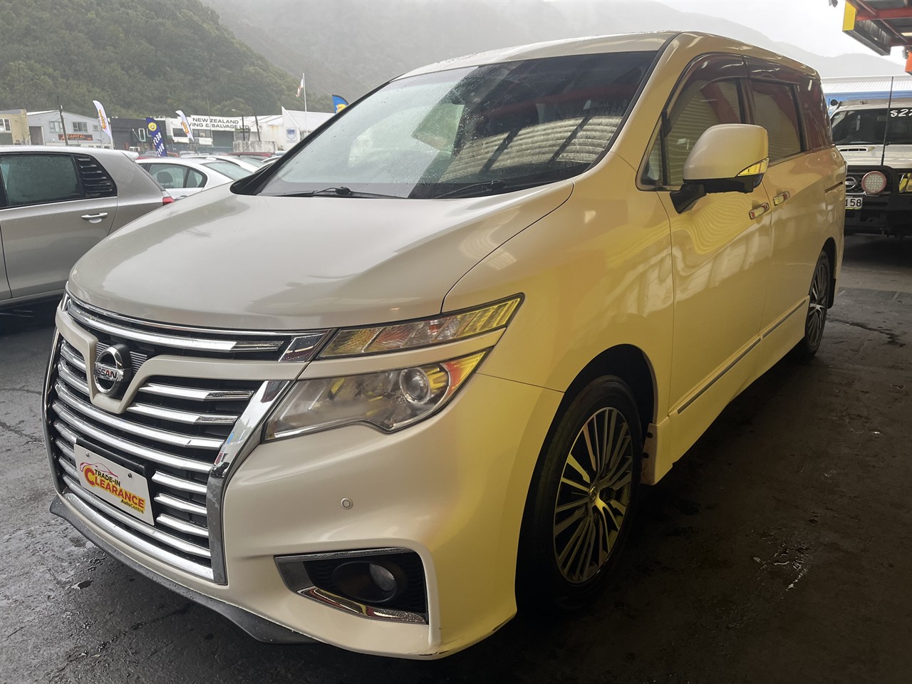2015 Nissan ELGRAND