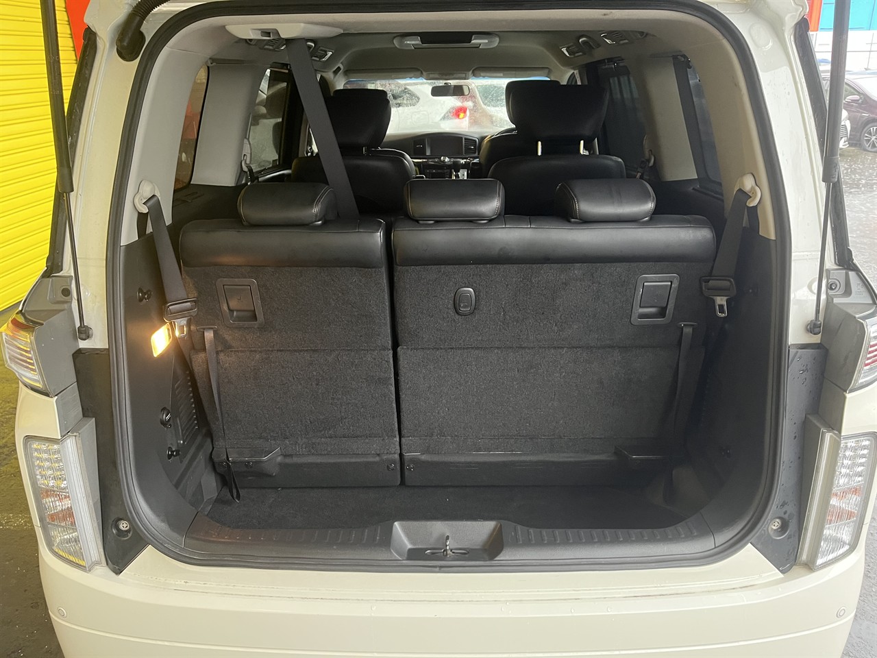2015 Nissan ELGRAND