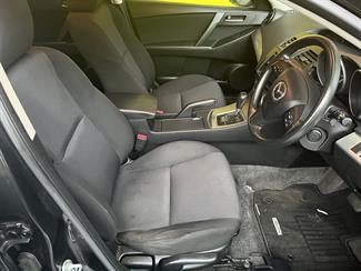 2010 Mazda Axela - Thumbnail