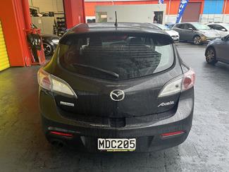 2010 Mazda Axela - Thumbnail