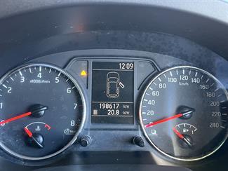 2012 Nissan X-Trail - Thumbnail