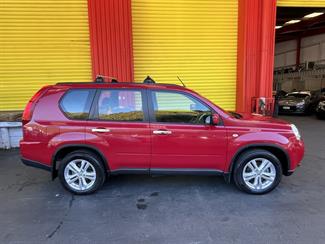 2012 Nissan X-Trail - Thumbnail