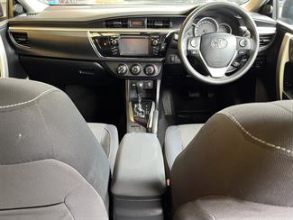 2016 Toyota Corolla - Thumbnail