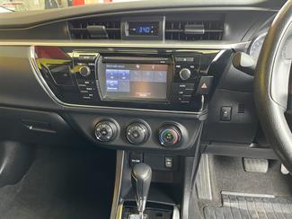 2016 Toyota Corolla - Thumbnail