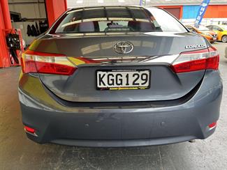 2016 Toyota Corolla - Thumbnail