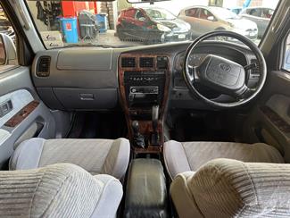 1996 Toyota Hilux - Thumbnail