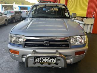 1996 Toyota Hilux - Thumbnail