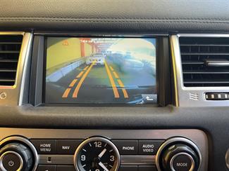 2010 Land Rover Range Rover - Thumbnail