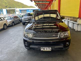 2010 Land Rover Range Rover - Thumbnail