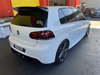2012 Volkswagen Golf - Thumbnail