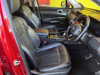 2021 Kia Sorento - Thumbnail