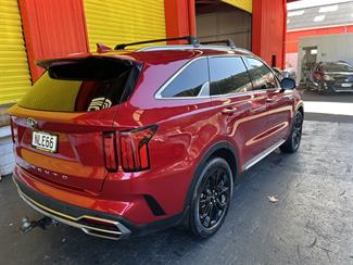 2021 Kia Sorento - Thumbnail