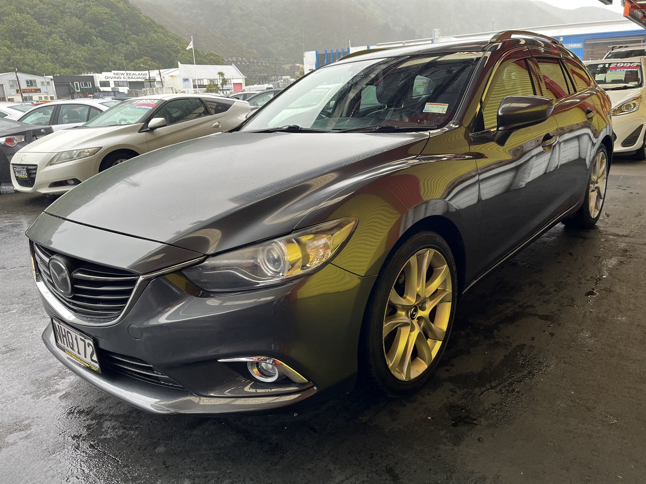 2013 Mazda Atenza