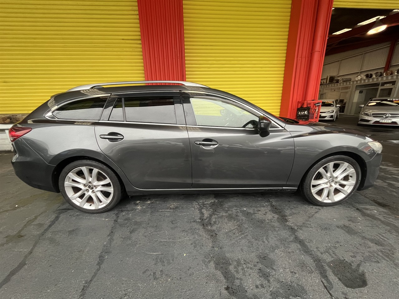 2013 Mazda Atenza