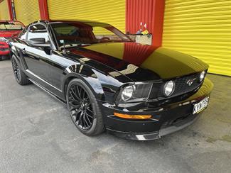 2008 Ford Mustang - Thumbnail