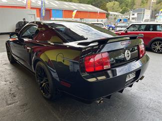 2008 Ford Mustang - Thumbnail