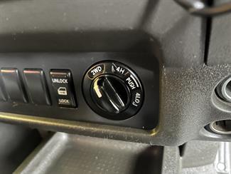 2007 Nissan Navara - Thumbnail