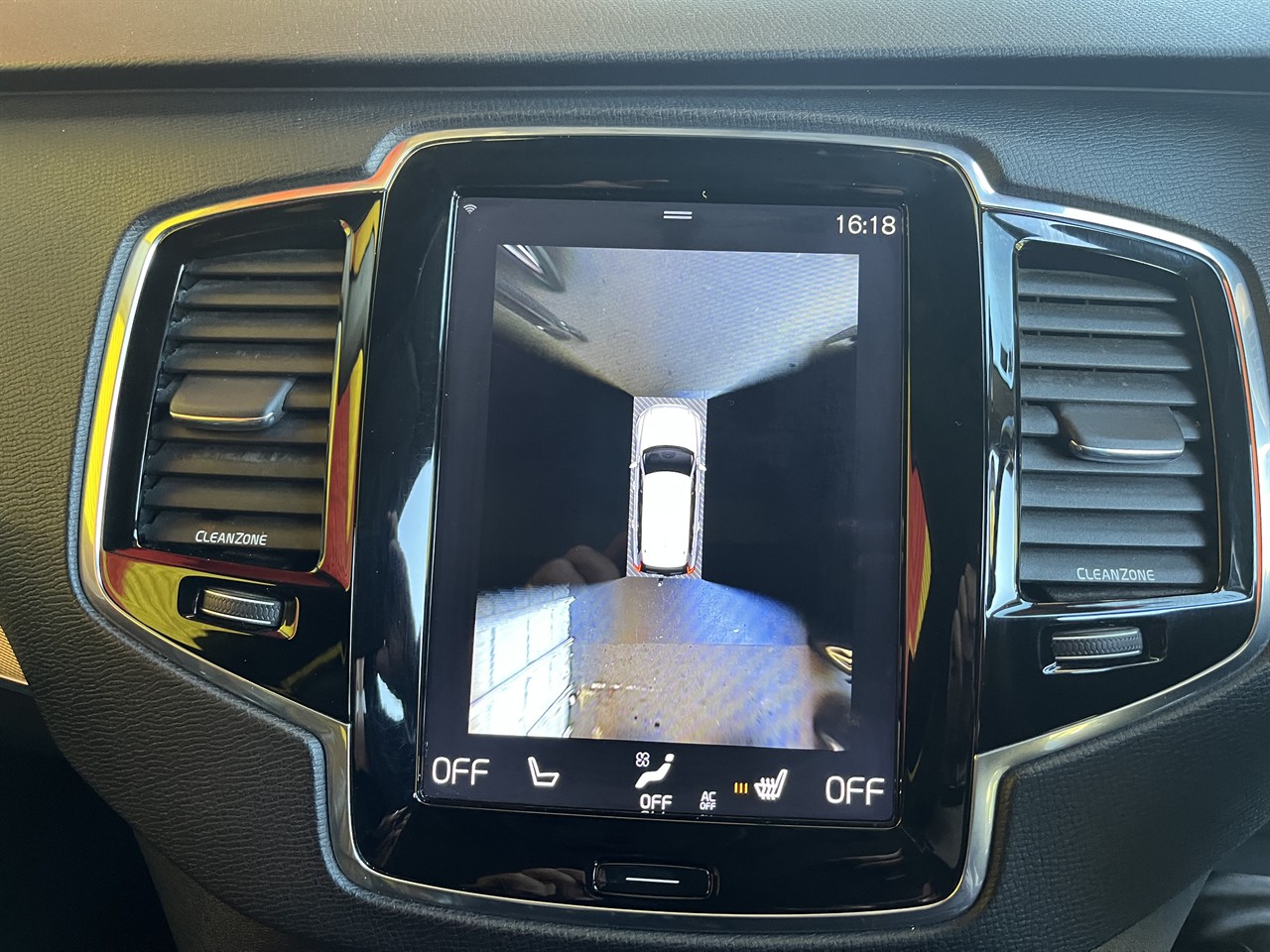 2015 Volvo XC90