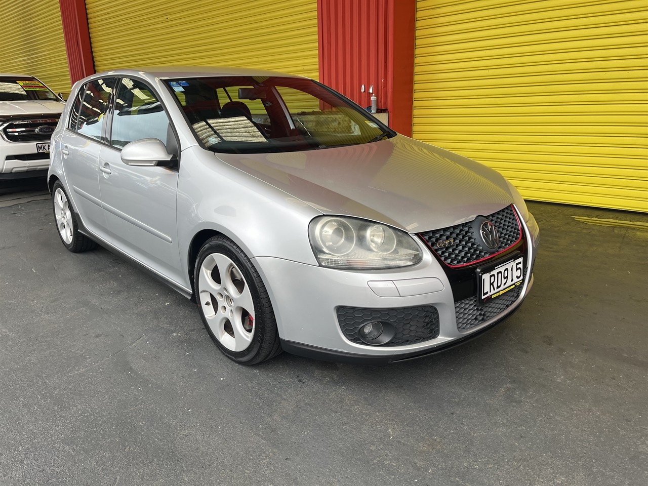 2005 Volkswagen Golf