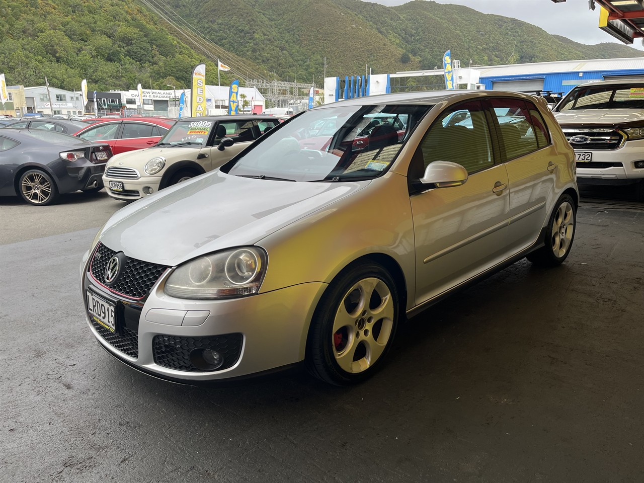 2005 Volkswagen Golf