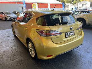2011 Lexus Ct200h - Thumbnail