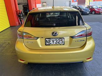 2011 Lexus Ct200h - Thumbnail