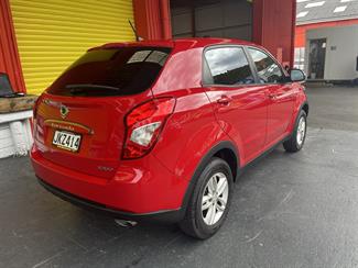 2015 Ssangyong Korando - Thumbnail