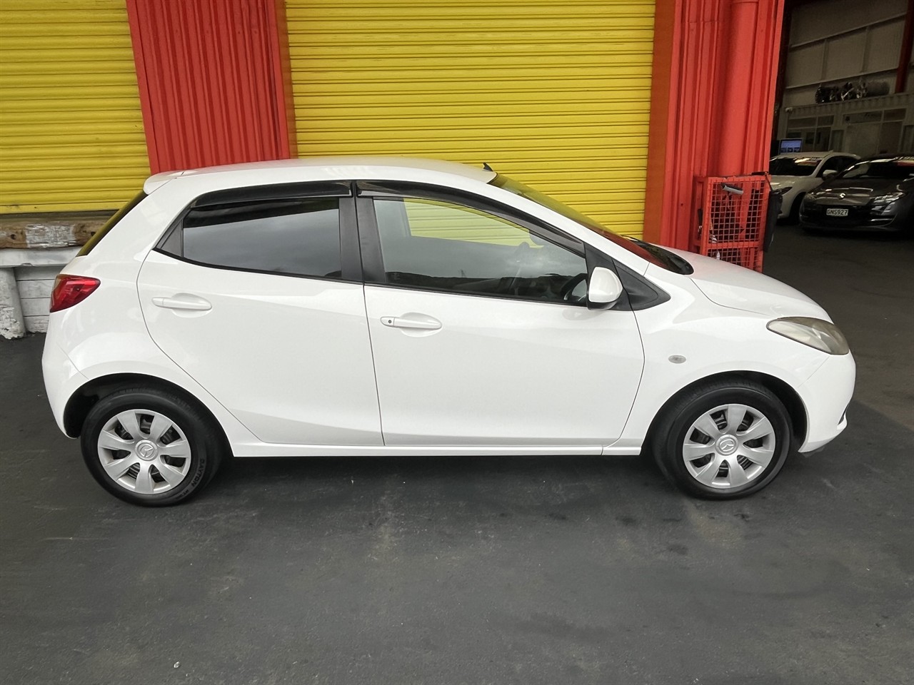 2010 Mazda Demio