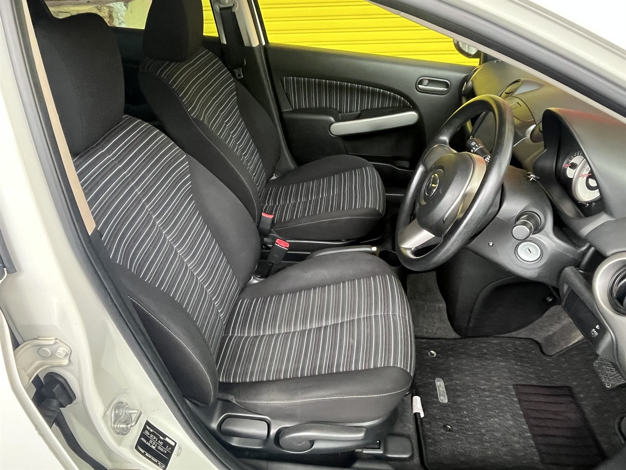 2010 Mazda Demio