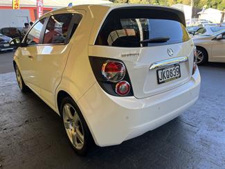 2015 Holden Barina - Thumbnail